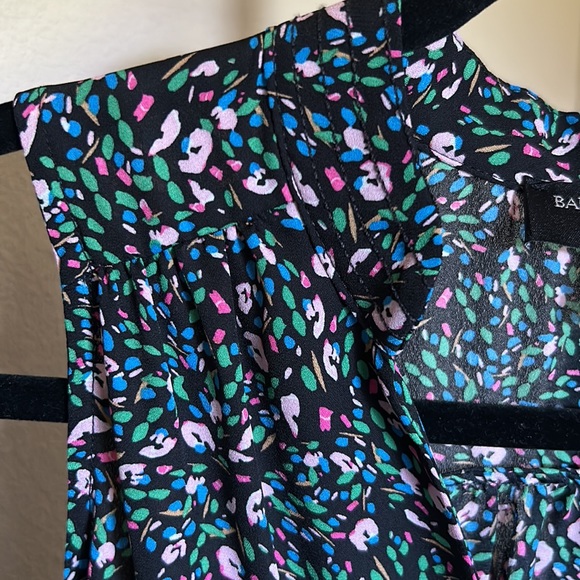 NWOT Banana Republic Multicolored Sleeveless Button-Down Blouse - Picture 3 of 7